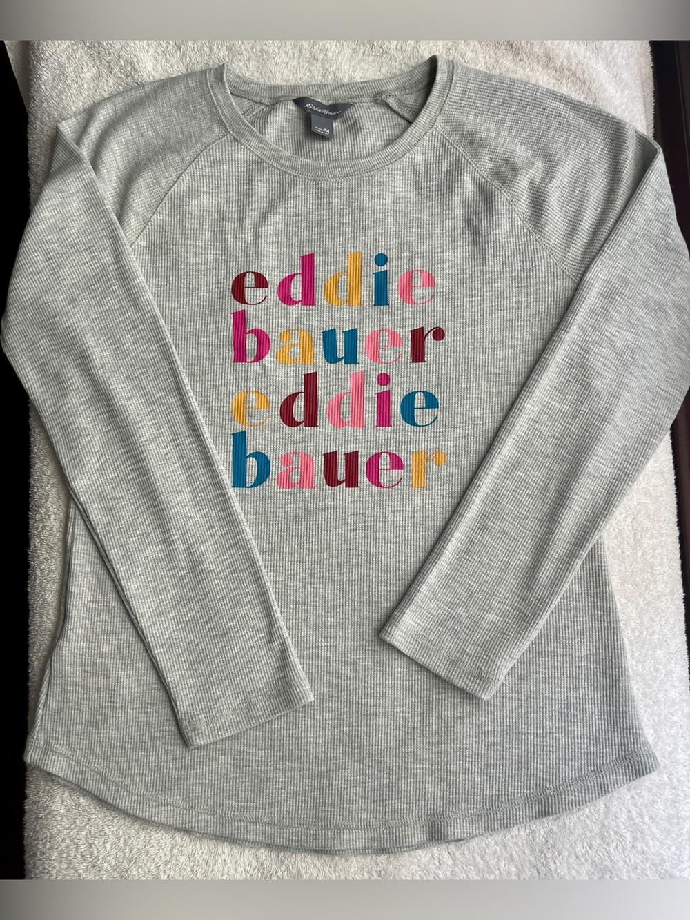 Eddie Bauer long sleeve 
Sleeve thermal logo tee/lite sweater men women gray